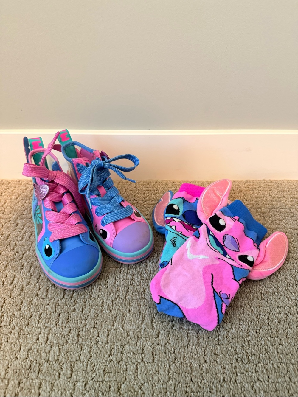MADMIA Disney Stitch Angel Shoes 29 + Matching 3D Knee High Socks Set - Picture 7 of 7